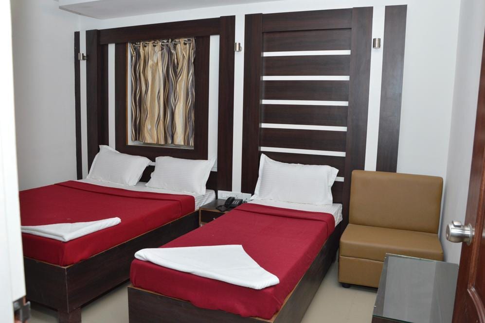 SILVER GATE - Tap to explore photos