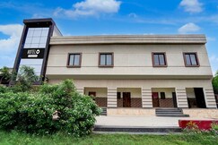 Hotel O Yamuna Riverview Formerly Swyamwar Resort