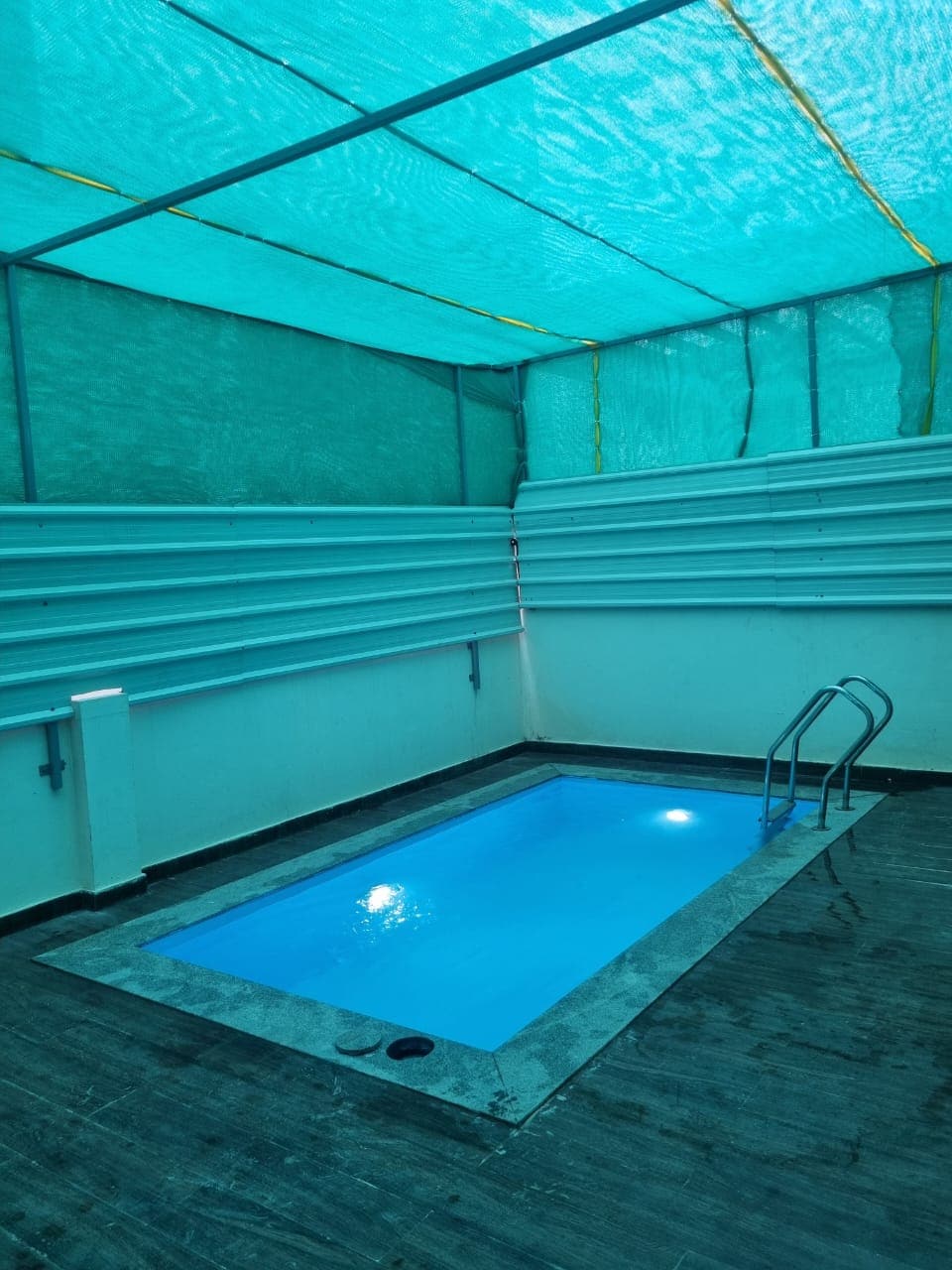 ECR3 - 1BHK Villa With Swimming pool - Tap to explore photos