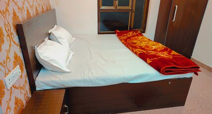 Ashirwaad Palace Room Type - Deluxe Room