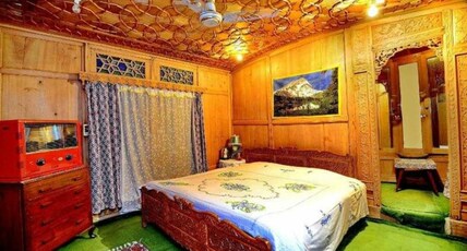 Golden Crest Group Of Houseboats Room Type - Deluxe Room-Free WiFi