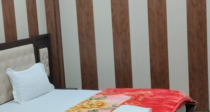 SATYAM PRAKASH RESTAURANT Room Type - Bedroom 3