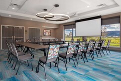 Home2 Suites by Hilton Thunder Bay