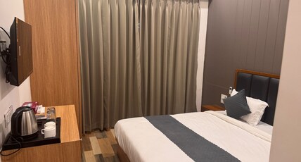 Hotel Sky land Room Type - GOLD