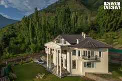 StayVista at Palais Vienna