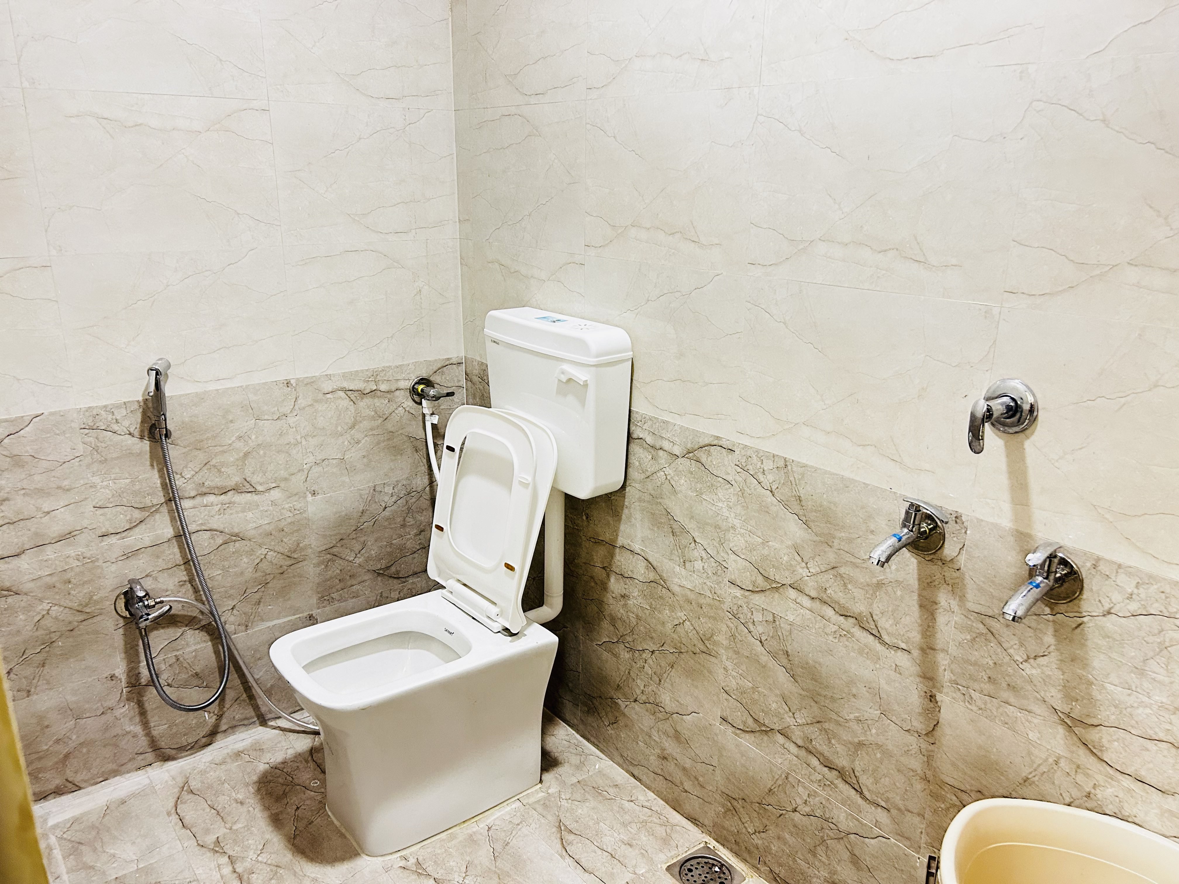 Hotel Shree Darshan - Near Mahakal Mandir Ujjain - Tap to explore photos