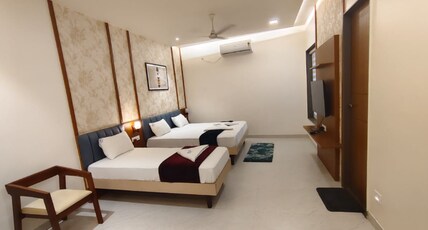 HOTEL RADHEKRISHNA ROOMS AND RESTAURANT Room Type - Triple Bed Room