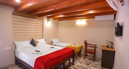 Kudajadri Drizzle | Rooms in a Villa Room Type - classic room