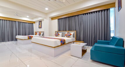 FabHotel Bliss - Inside Suryam Trade Centre Room Type - Premium Room