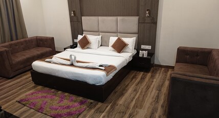Hotel Idhayan Palace (A Unit of RVM Group) Room Type - PREMIUM ROOM