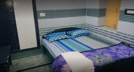 Bhagat Ji Guest House Room Type - Deluxe Room