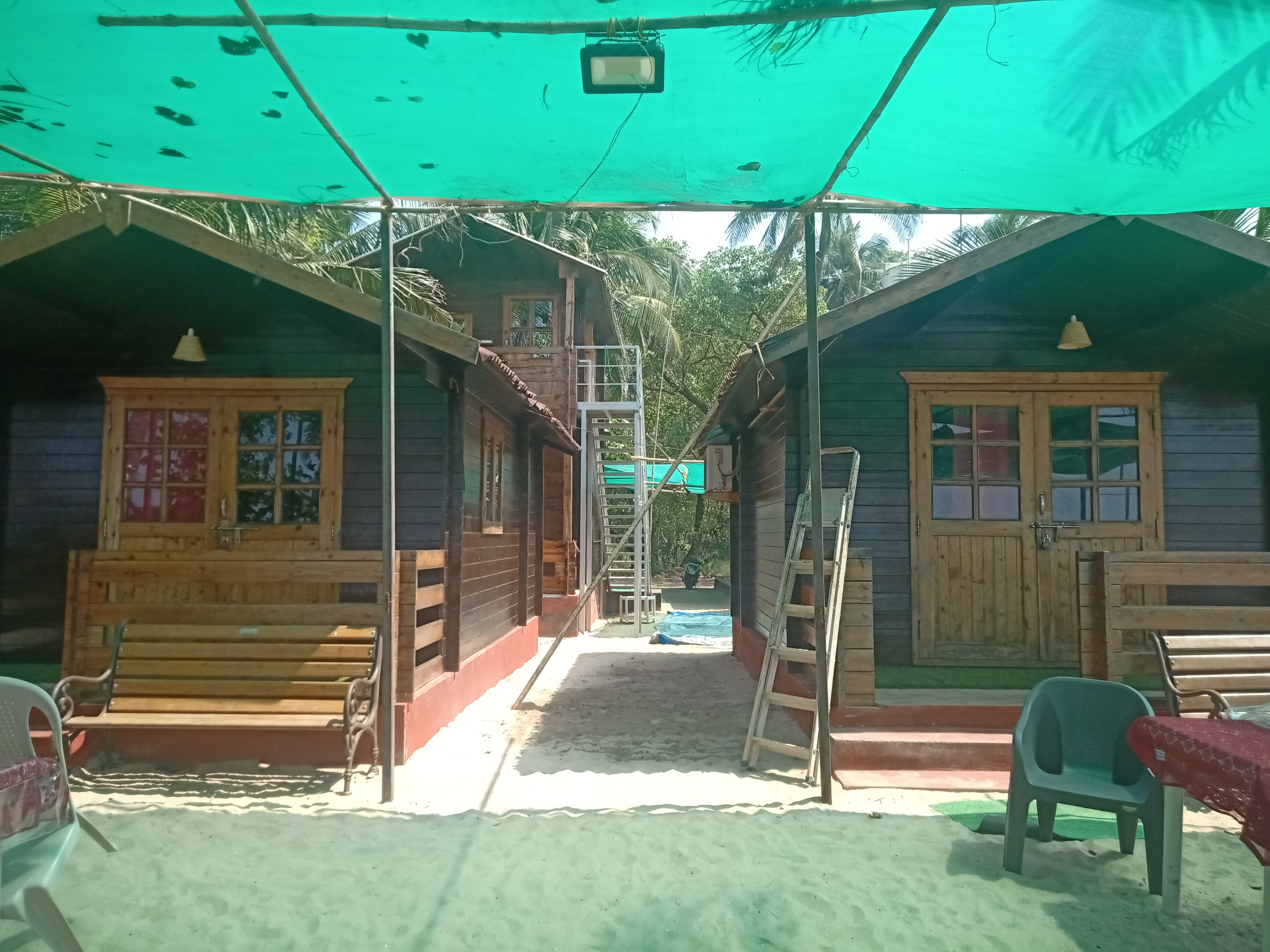 Twinkle Star Beach Resort | Rooms & Caretaker - Tap to explore photos