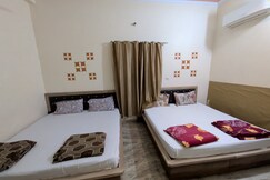 RAJKAMAL HOMESTAY