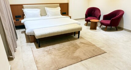 Pushpak Farms Room Type - Super Deluxe with Sajjangarh View