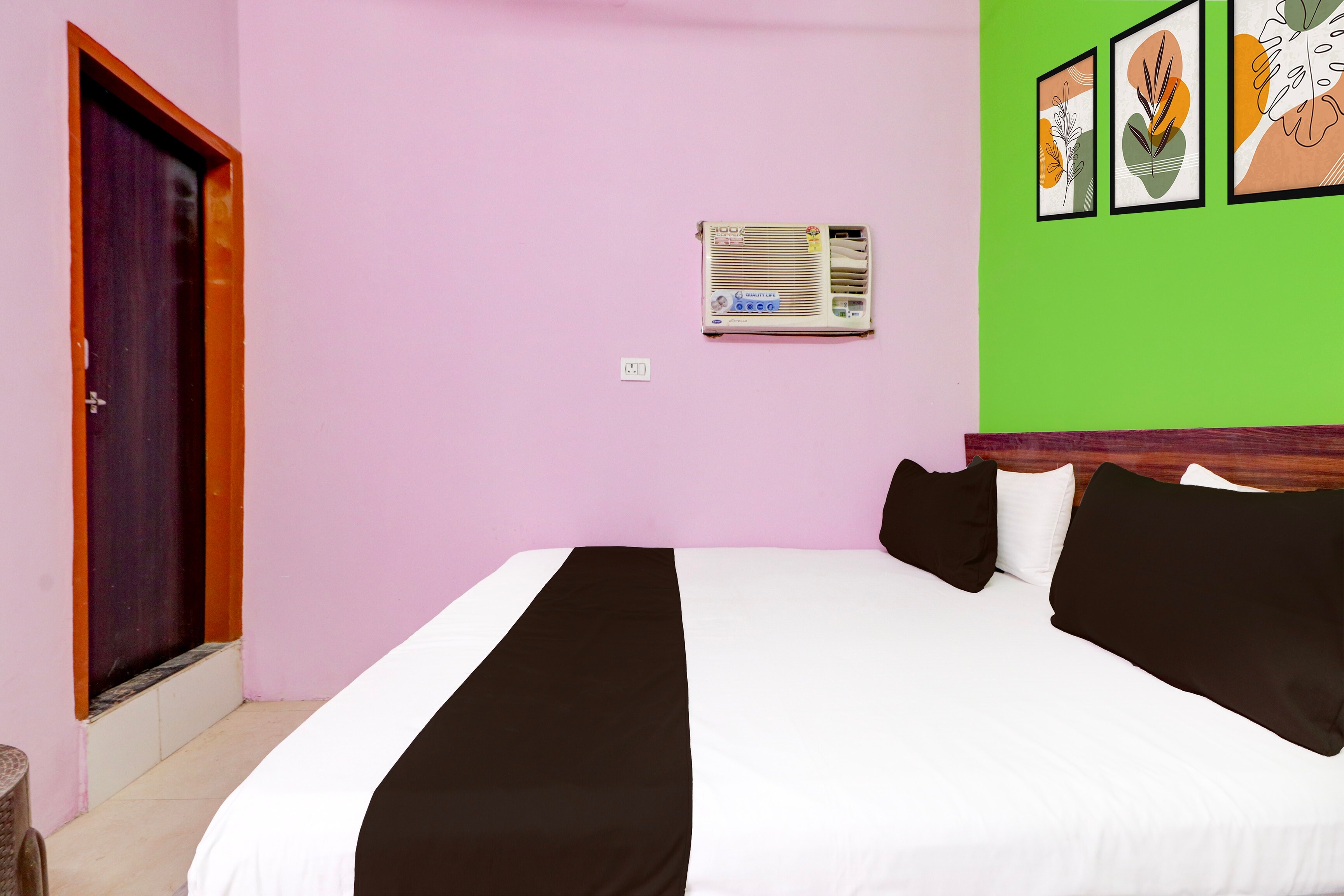 Radhika hotel - Tap to explore photos