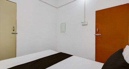 SPOT ON Vs Grand Room Type - SPOT ON NON-AC