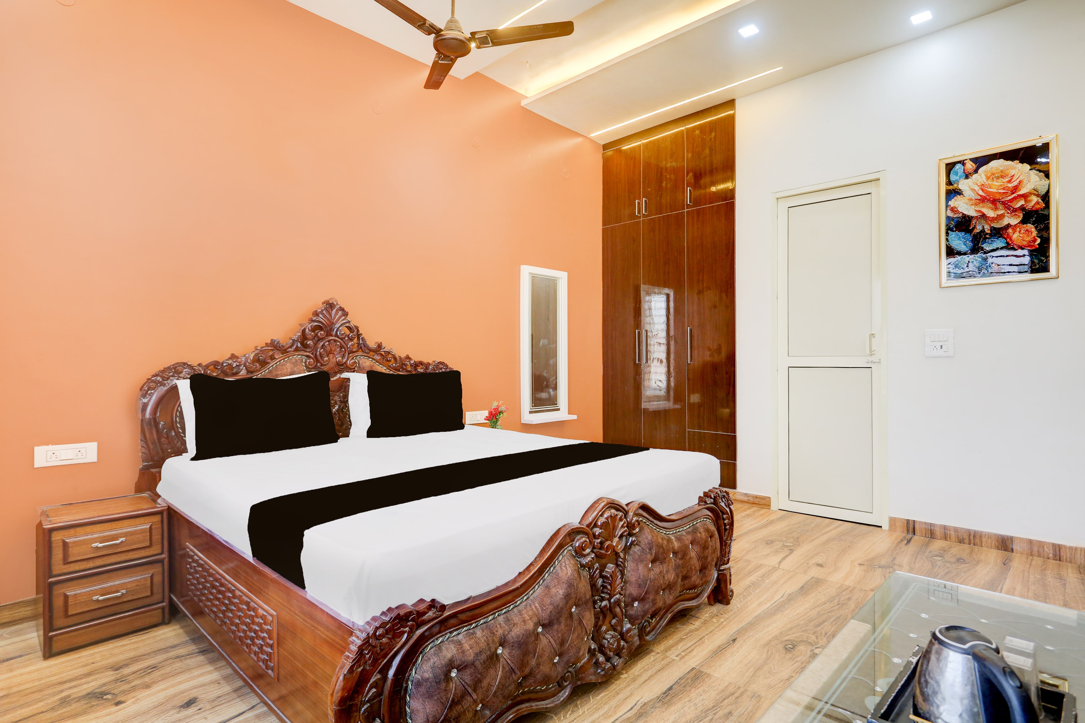 Hotel O Buddha Continental Hotel And Resort - Tap to explore photos