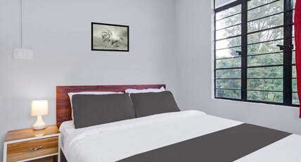 Hotel O Lapalang Shillong Room Type - Classic with Balcony Hotel O Lapalang Shillong Room Type - Classic with Balcony