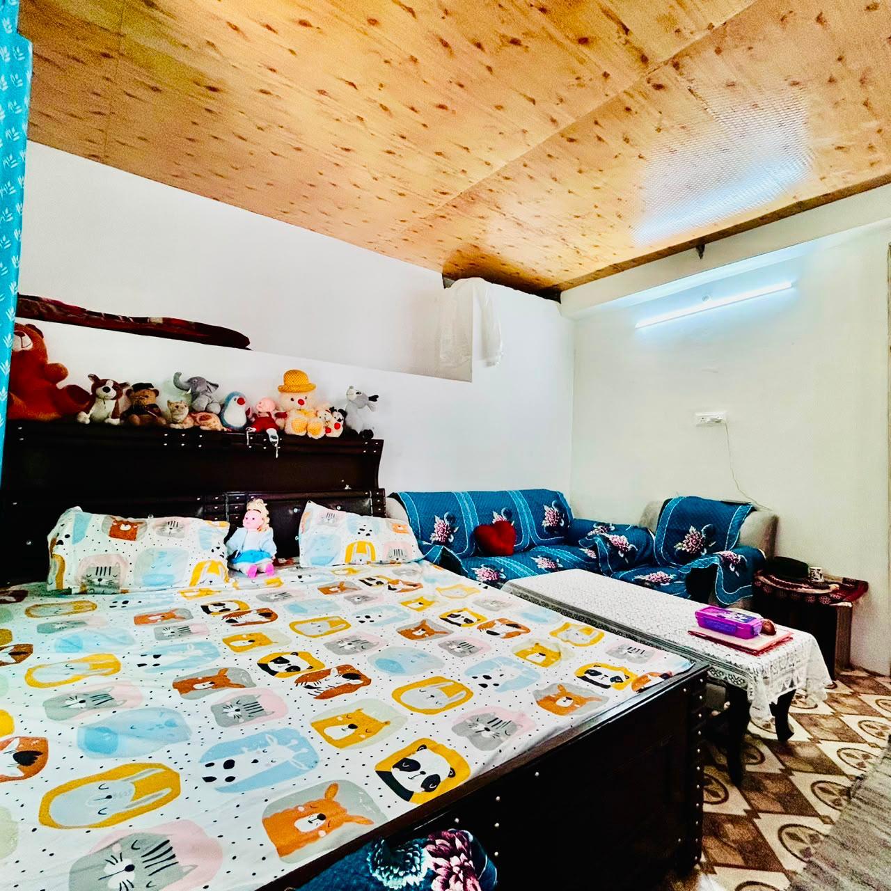 Divine Nest Homestay - Tap to explore photos