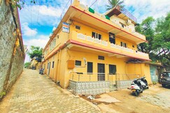 Hotel Radhika Palace