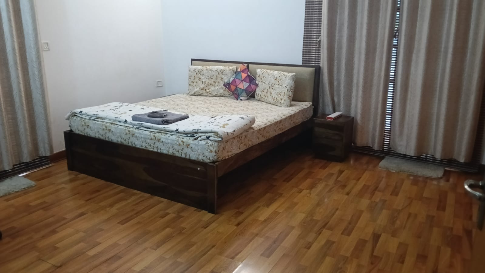 WeWork Guest House- Banglore - Tap to explore photos