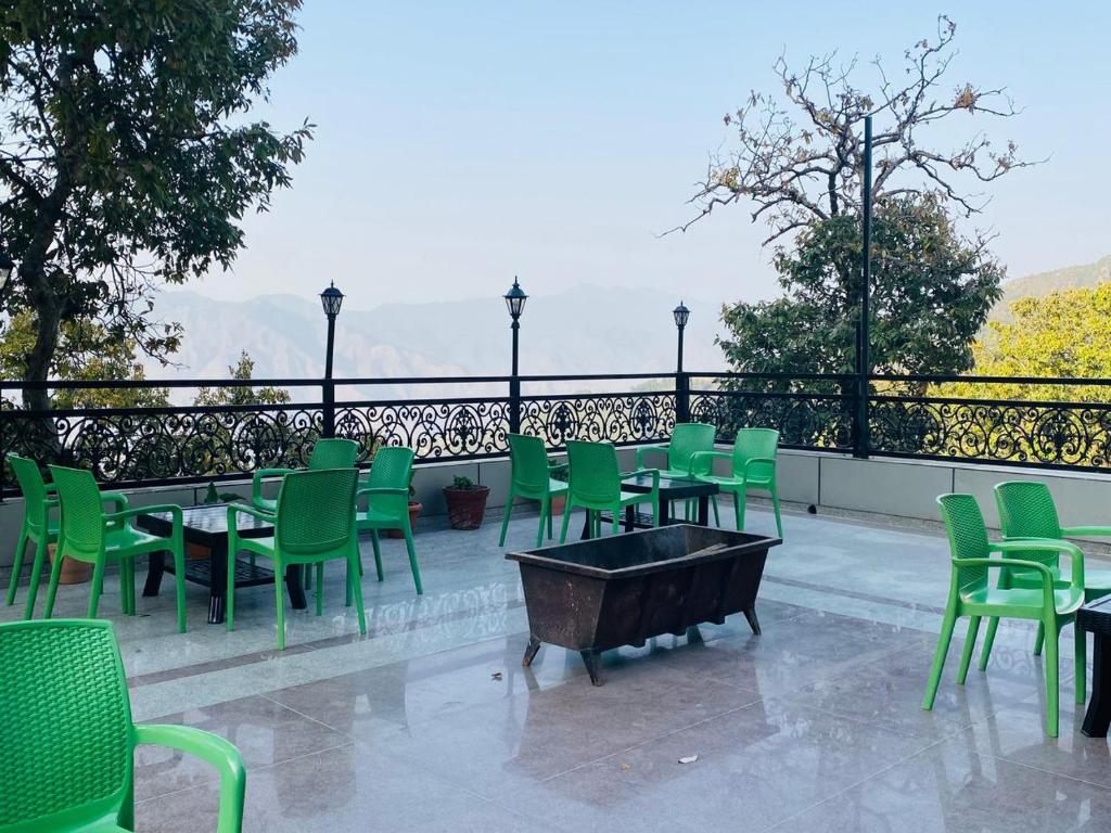 Mango Tree Courtyard Mussoorie - Tap to explore photos