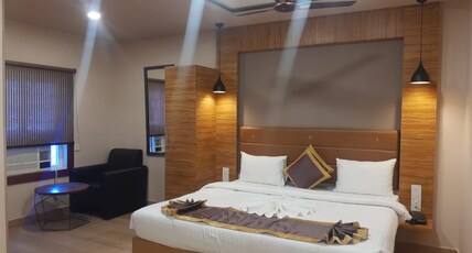 HOTEL UDAYA PALACE Room Type - Executive AC