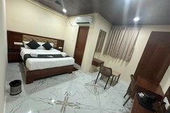 HOTEL DHARANI GRAND