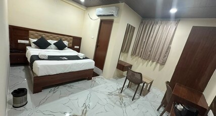 HOTEL DHARANI GRAND Room Type - Deluxe Ac Room