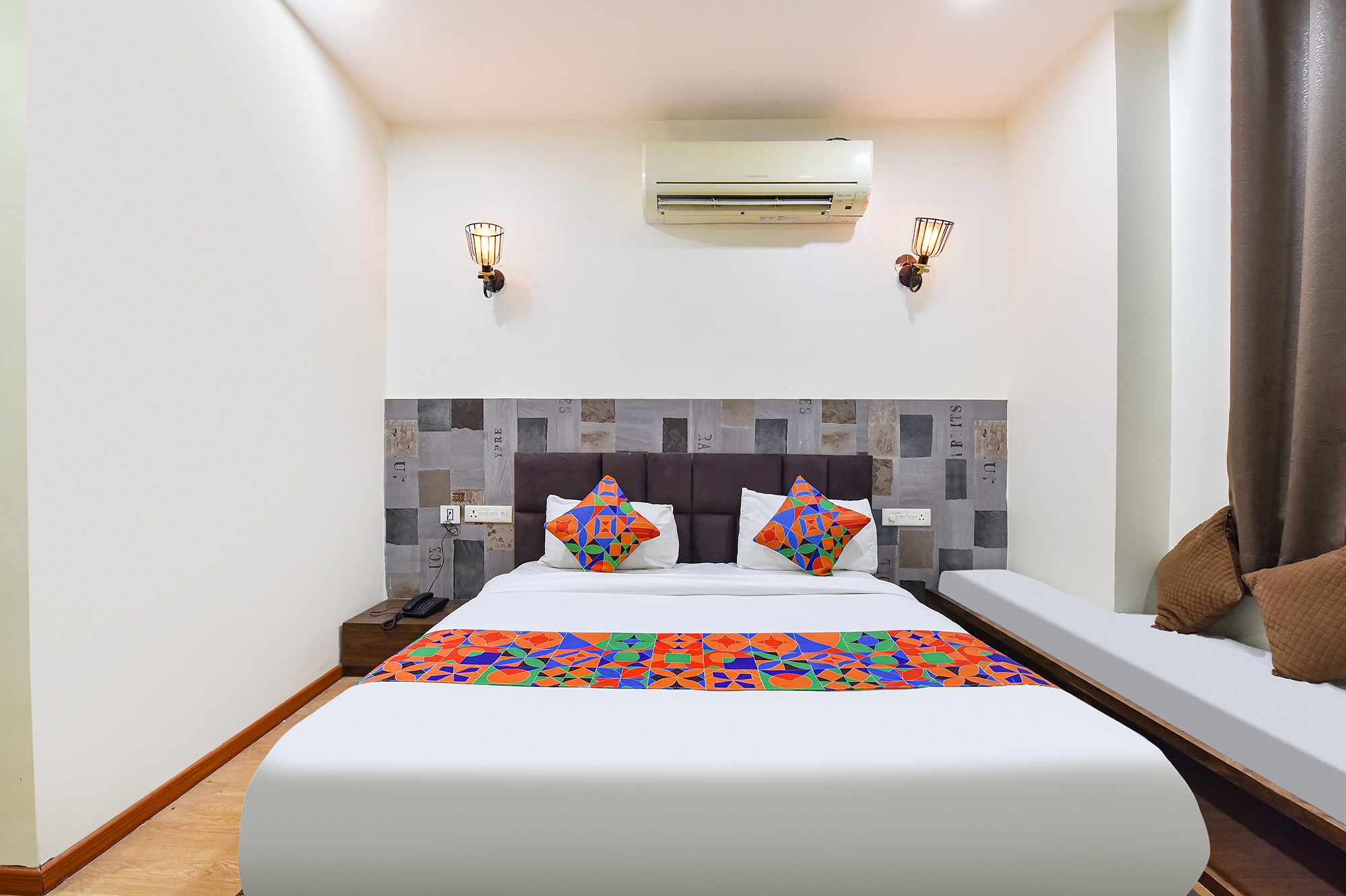 FabHotel Harsh Paradise - Malviya Nagar - Tap to explore photos