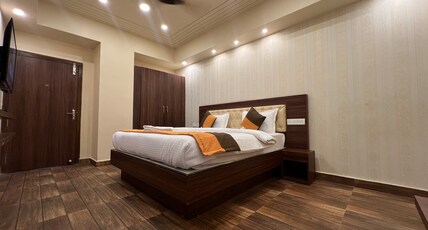 Grand Falcon Electronic City Room Type - Standard