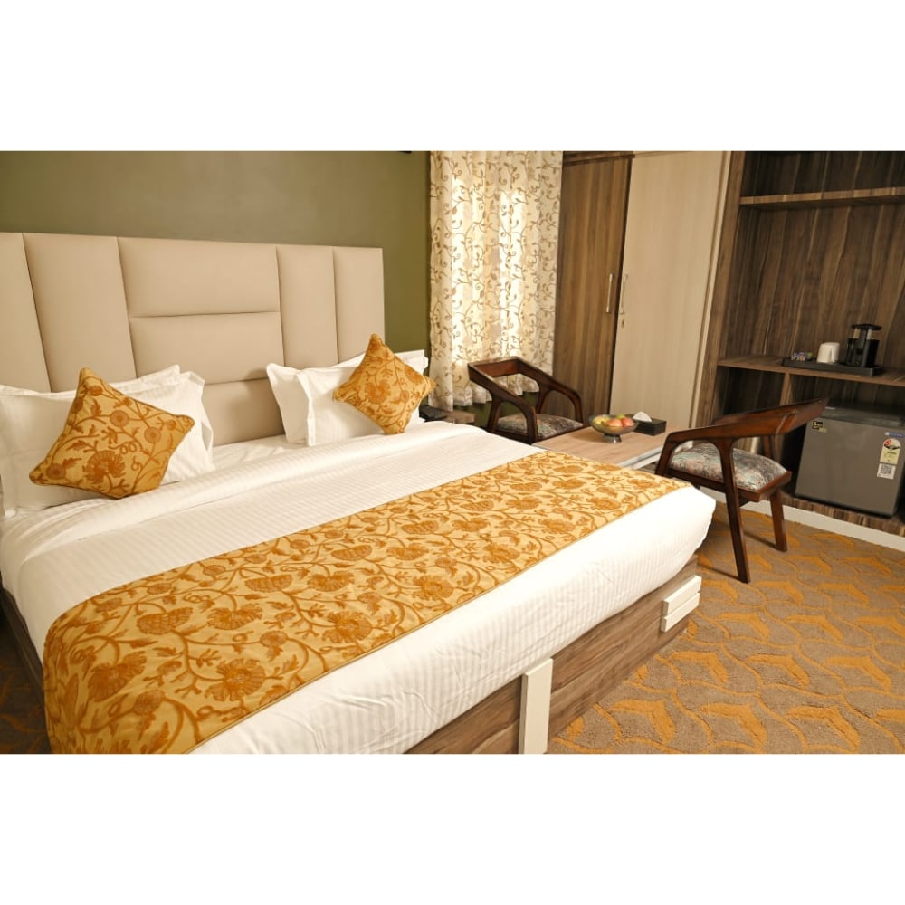Rosery - The Luxary  Stay - Tap to explore photos