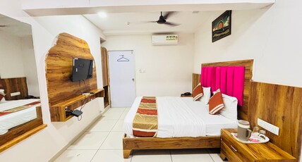 STAR HOTEL Room Type - Super DeluxeRoom