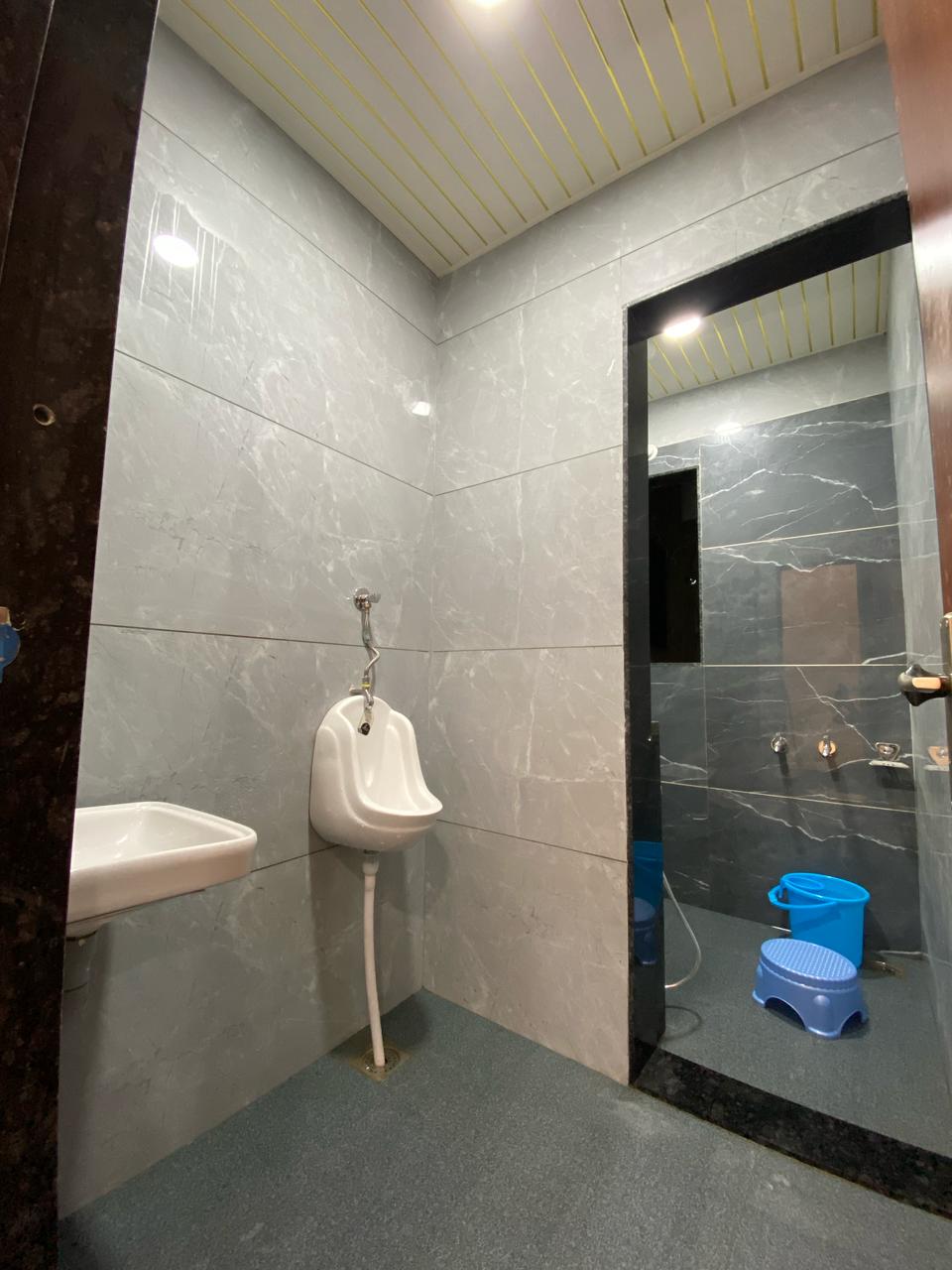 Hotel Vasudev- Near Toran Gate - Tap to explore photos