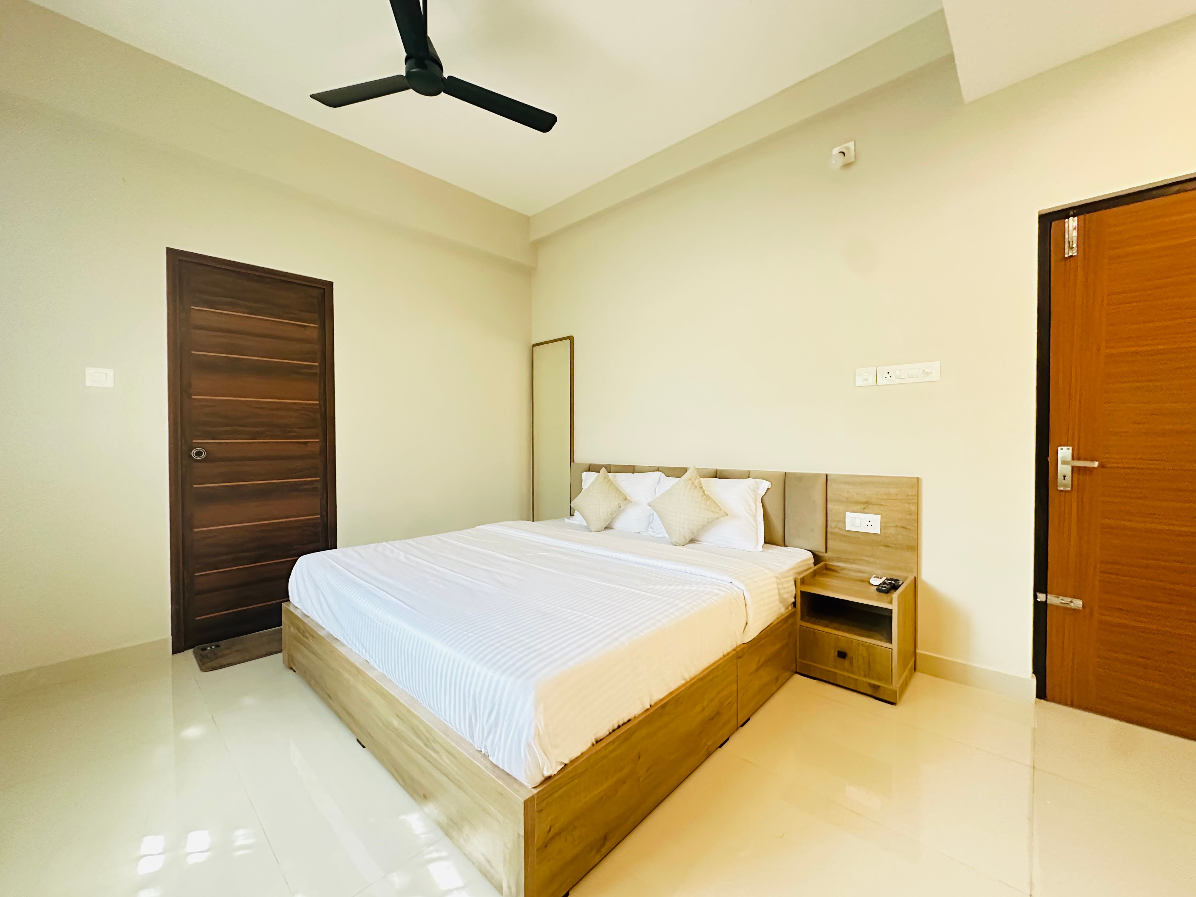 Nila Inn Calicut - Tap to explore photos