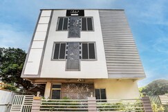 Super Townhouse Chandrasekharpur
