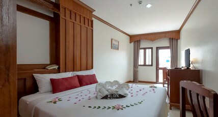 Tony Resort Patong Phuket Room Type - Small  Double