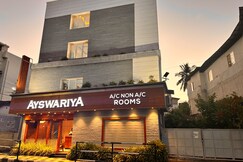 Ayswariya Rooms