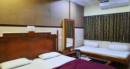 Hotel Shyama Room Type - Super Deluxe Hotel Shyama Room Type - Super Deluxe