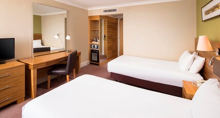 Crowne Plaza CHESTER Room Type - 2 Single Standard