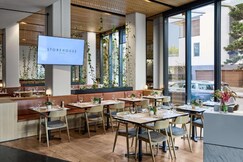 Vibe Hotel Melbourne Docklands