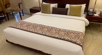 The Wall Street Beacon, Jaipur Room Type - Deluxe Room Nahargarh View