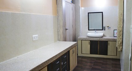 Hotel Tulsi Niwas Room Type - Delux room