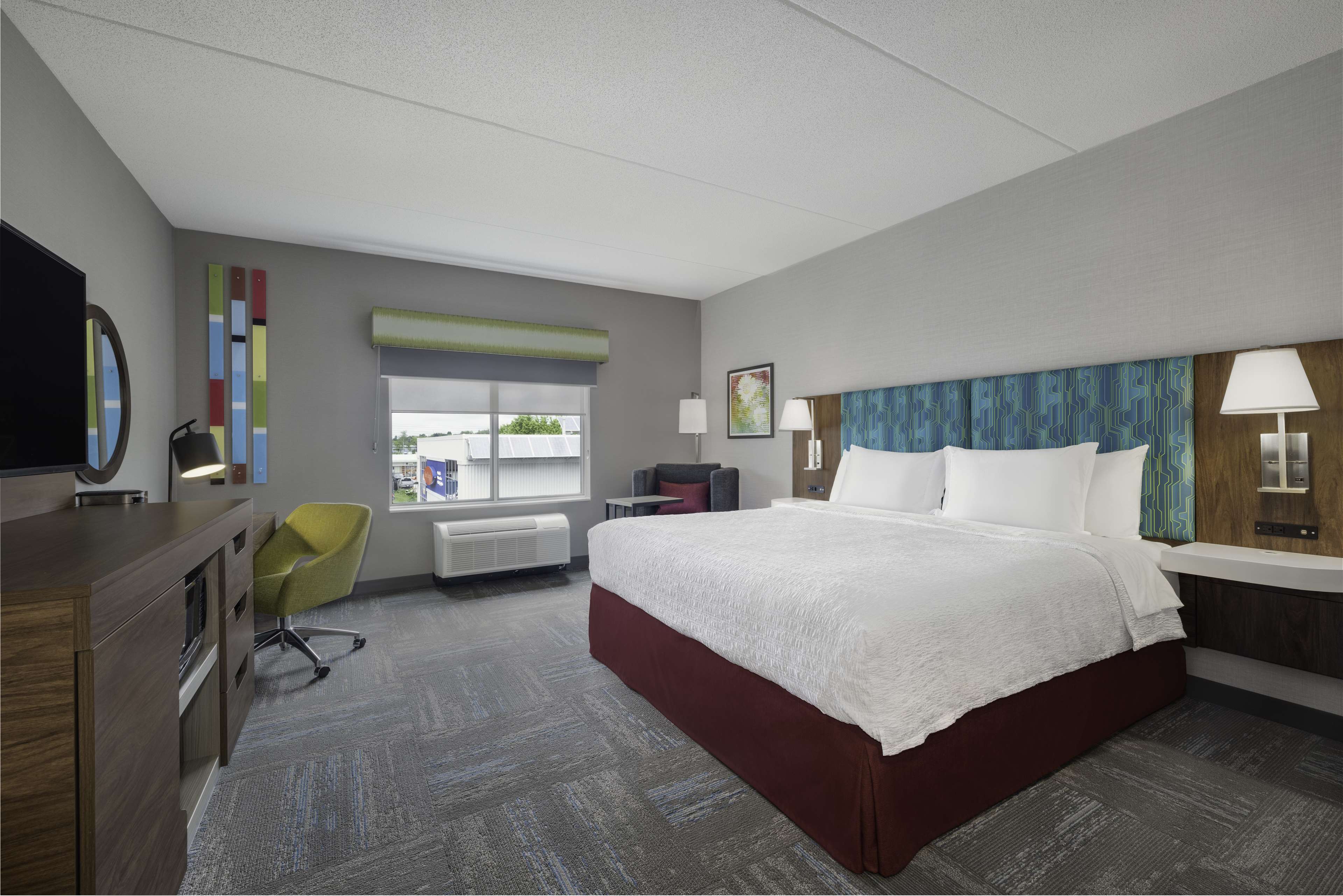 Hampton Inn by Hilton Midland - Tap to explore photos