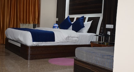 Hotel Naren Palace Room Type - Super Deluxe AC with Sea View