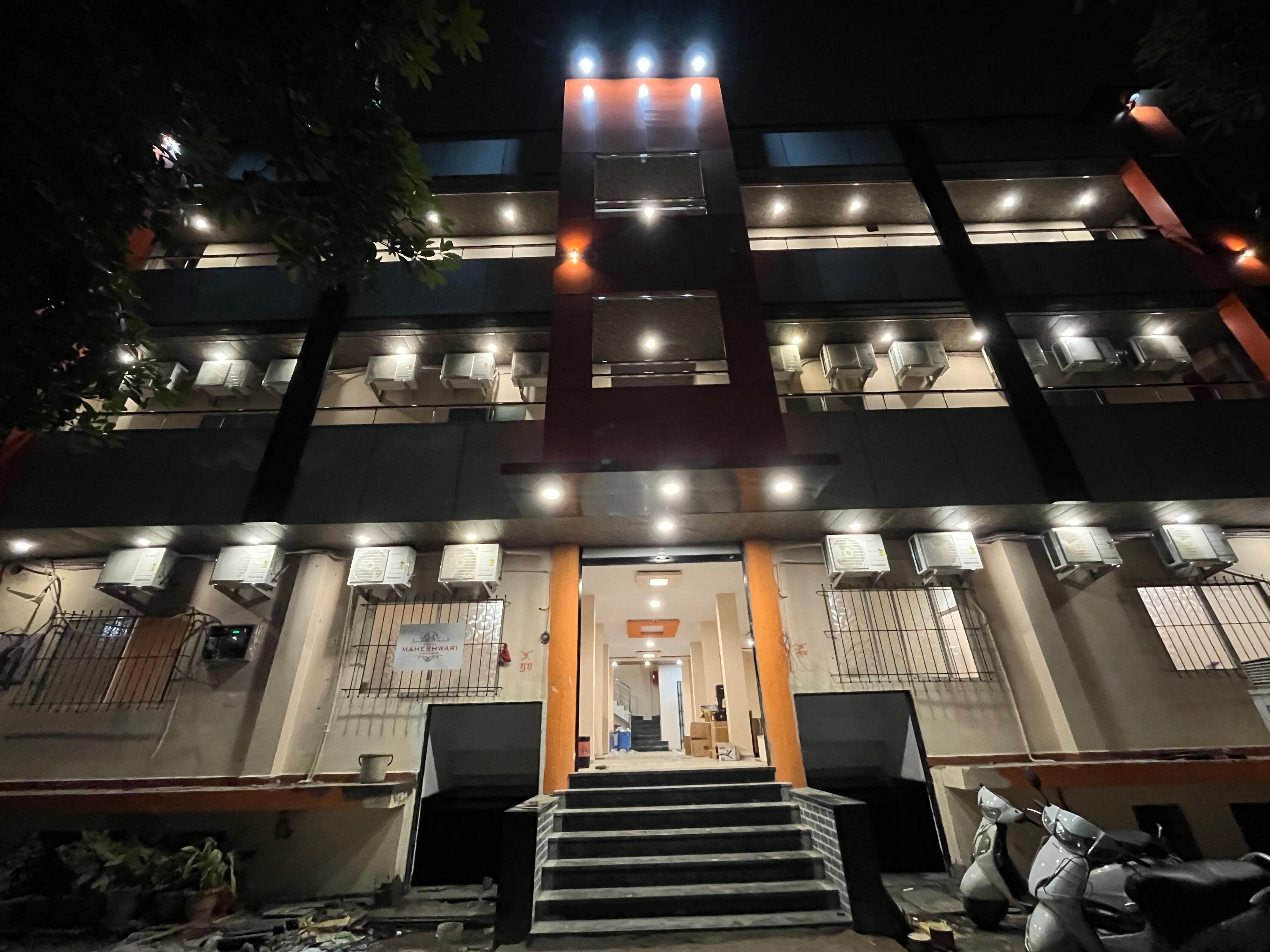 Hotel maheshwari green's - Tap to explore photos