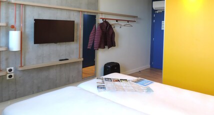 ibis budget Amiens Centre Gare Room Type - TWIN - room with twin beds