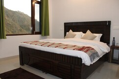 RATTAN HOUSE | BIR