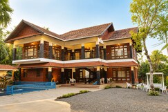 Devas Heritage Homestay 6BR with Pool by Homeyhuts