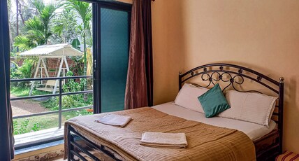 Shirke's Holiday Home Room Type - Two Bedroom Room